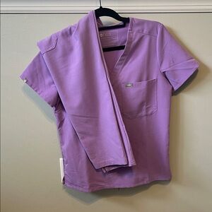 Figs Lavender Scrub Ensemble